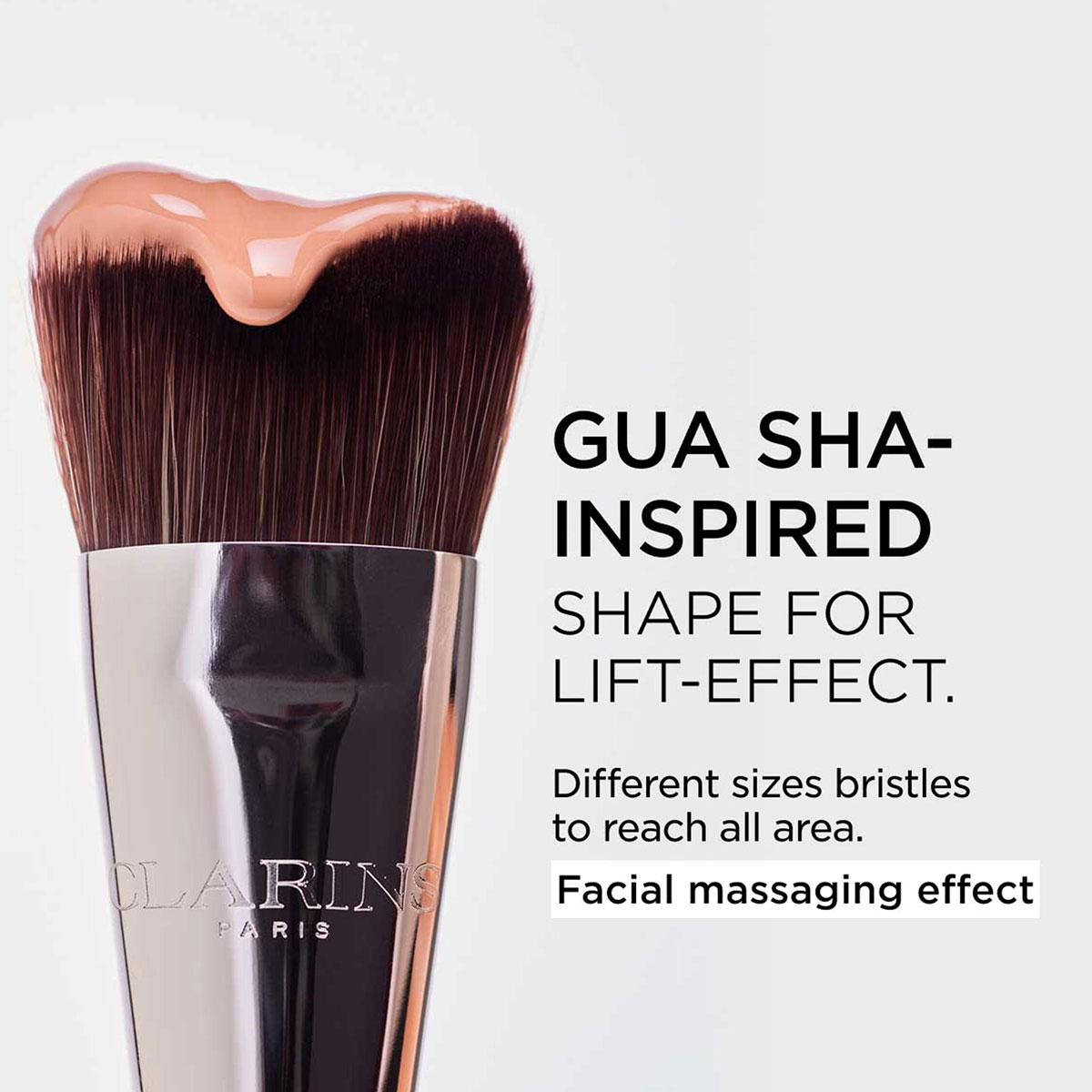 Clarins Clarins Pinsel Gua Sha Inspired Foundation-Pinsel