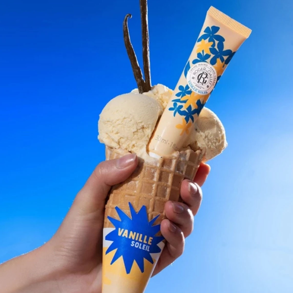 Roger & Gallet Vanille Soleil Wellbeing Hand Cream