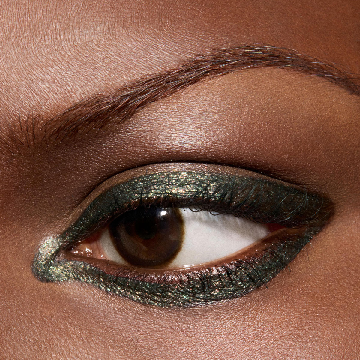 MAC Metamorphosis Spring Collection Prismatica Liquid Eye Liner