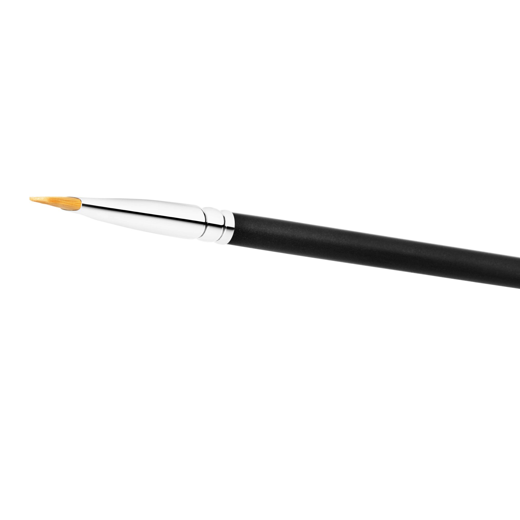 MAC Professional Brush 212 Flat Definer Brush