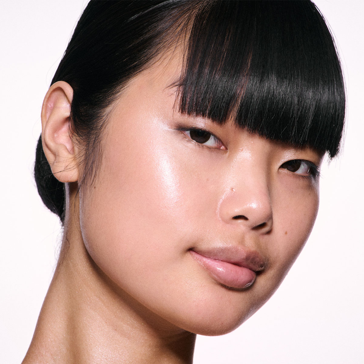 MAC Skinfinish Lightstruck Liquid Highlighter