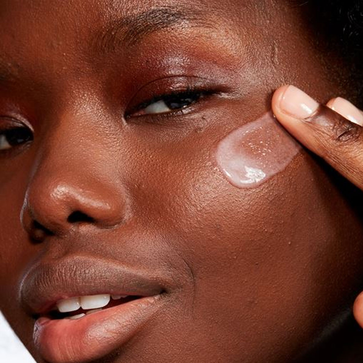 MAC Hyper Real Serumizer Skin Balancing Hydration Serum