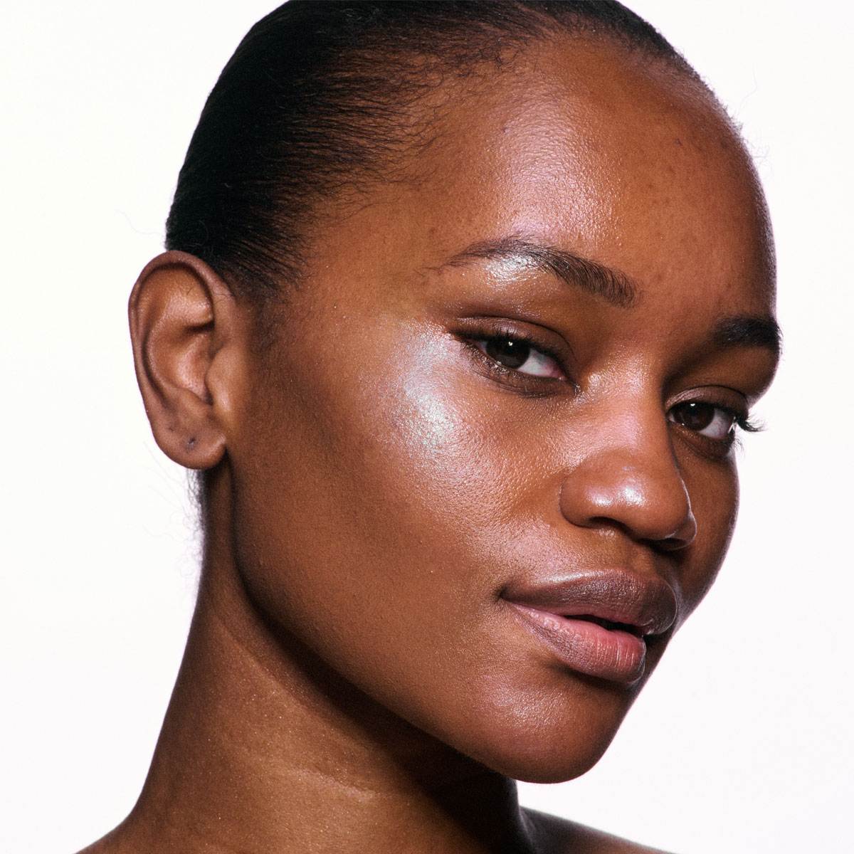 MAC Skinfinish Lightstruck Liquid Highlighter