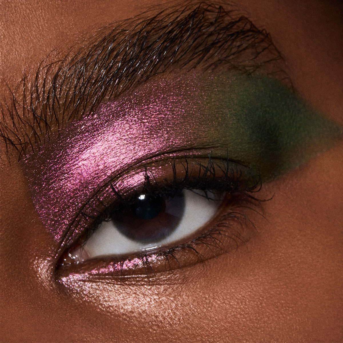 MAC Multichrome Single Eyeshadow Compact