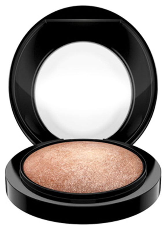 MAC Mineralize Skinfinish Powder