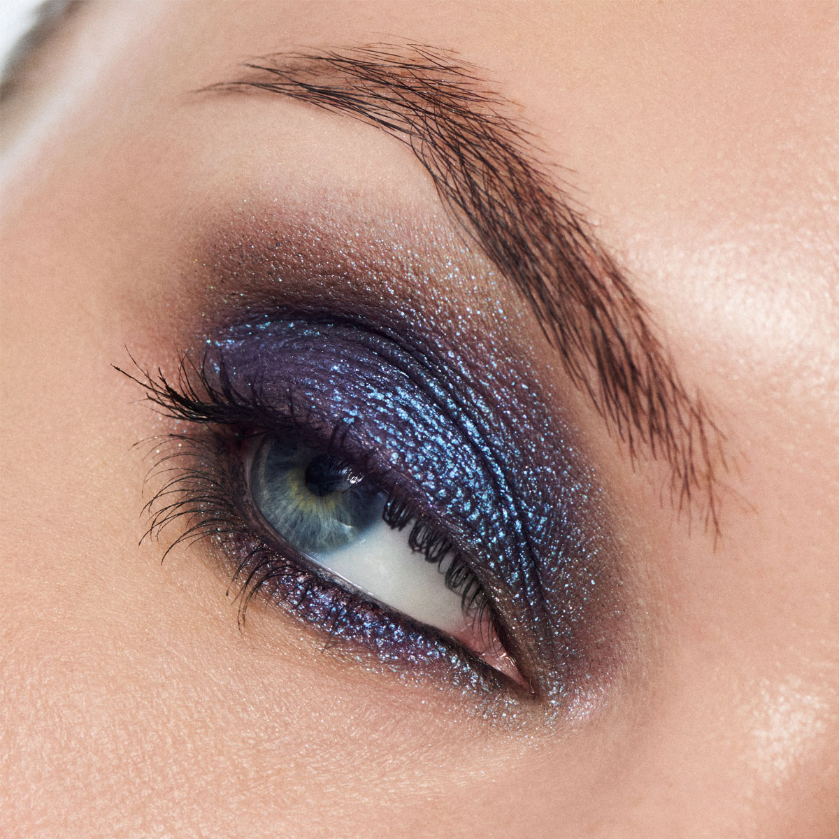 MAC Dazzleshadow Liquid Eyeshadow