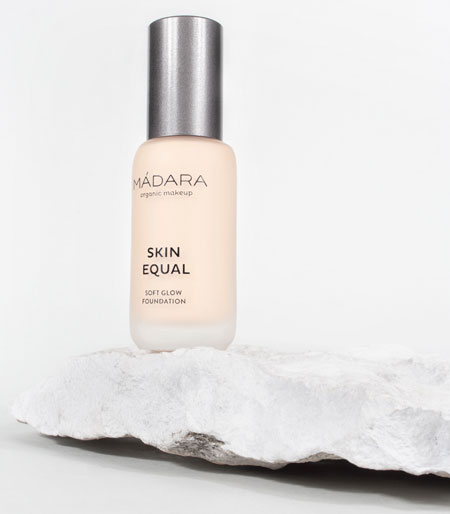 Mádara Skin Equal Foundation