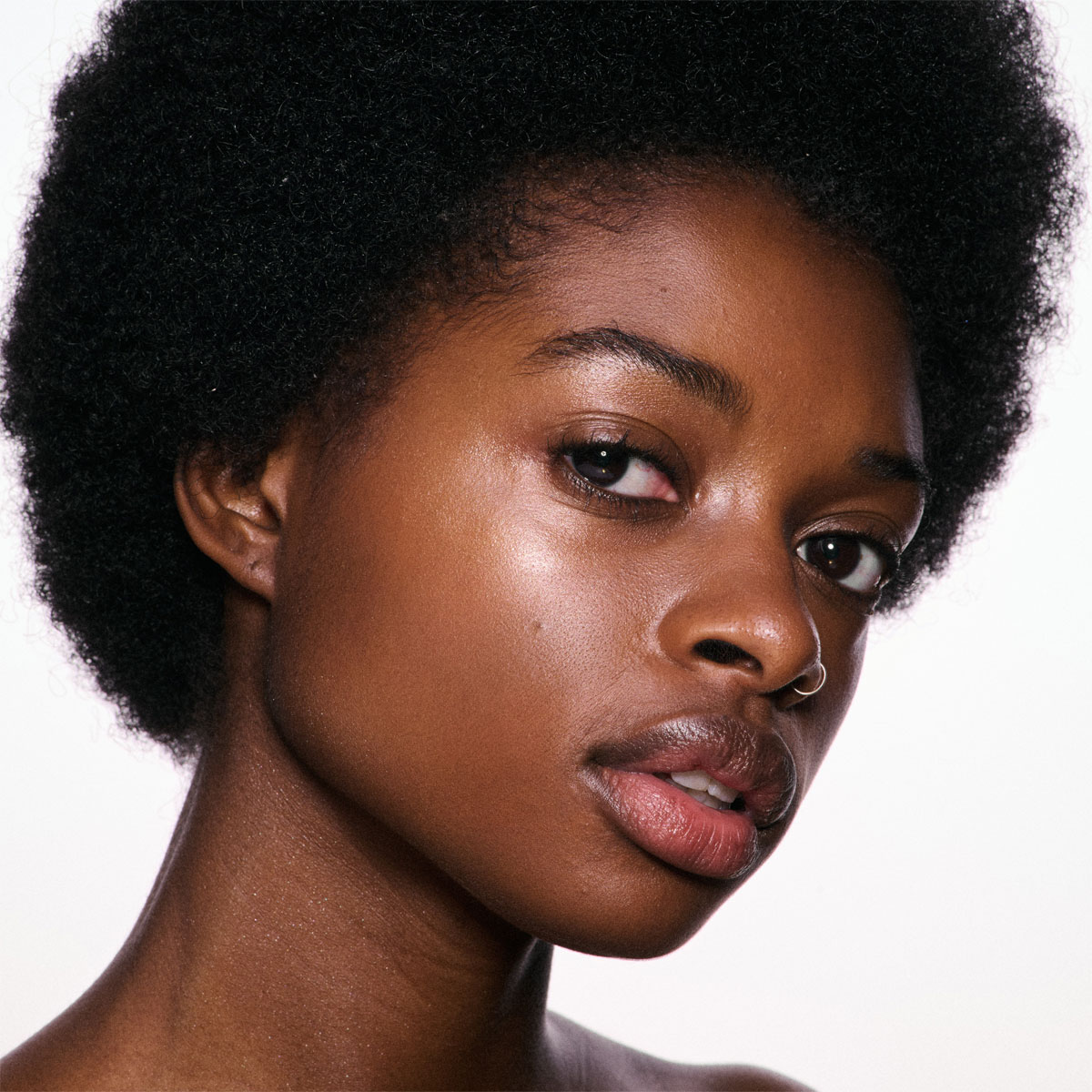 MAC Skinfinish Lightstruck Liquid Highlighter